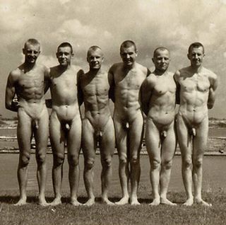 nude soldiers after swimming