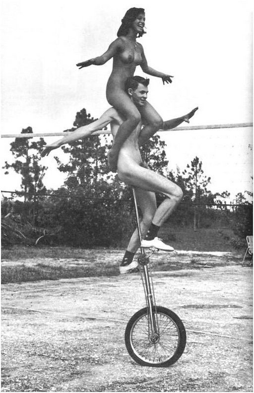 naked unicycle riders