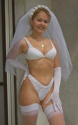 sexy bride posing in her underwear