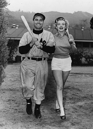Joe Dimaggio living large with wife Marilyn Monroe