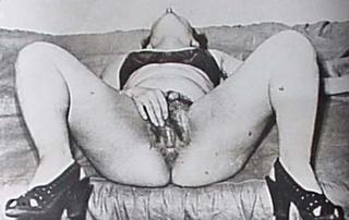 70s Porn Masturbation - Vintage Masturbating Woman - ErosBlog: The Sex Blog