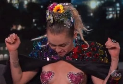 miley cyrus rocking heart shaped nipple pasties