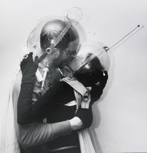 space-boy-meets-space-girl