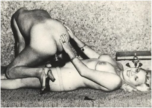 vintage lesbian strap-on dildo sex